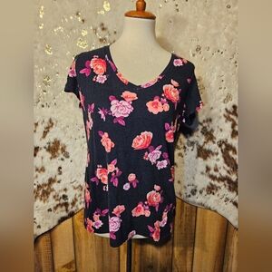 PINK Victoria's Secret Black Floral Short Sleeve Top